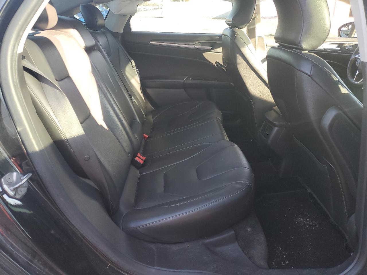 2016 Ford Fusion Titanium VIN: 3FA6P0K91GR263308 Lot: 89810005