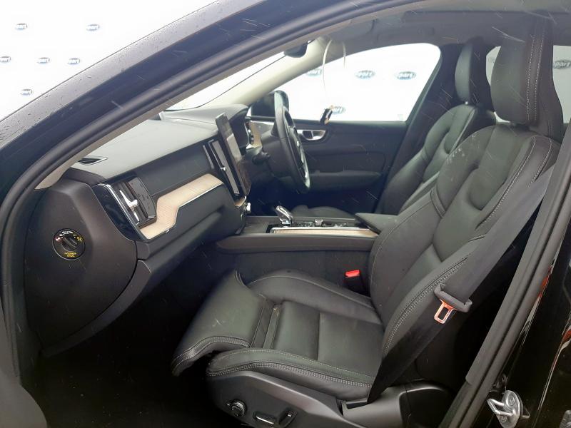 2025 VOLVO XC60 2.0 B5P ULTRA DARK 5DR AWD GEARTRONIC