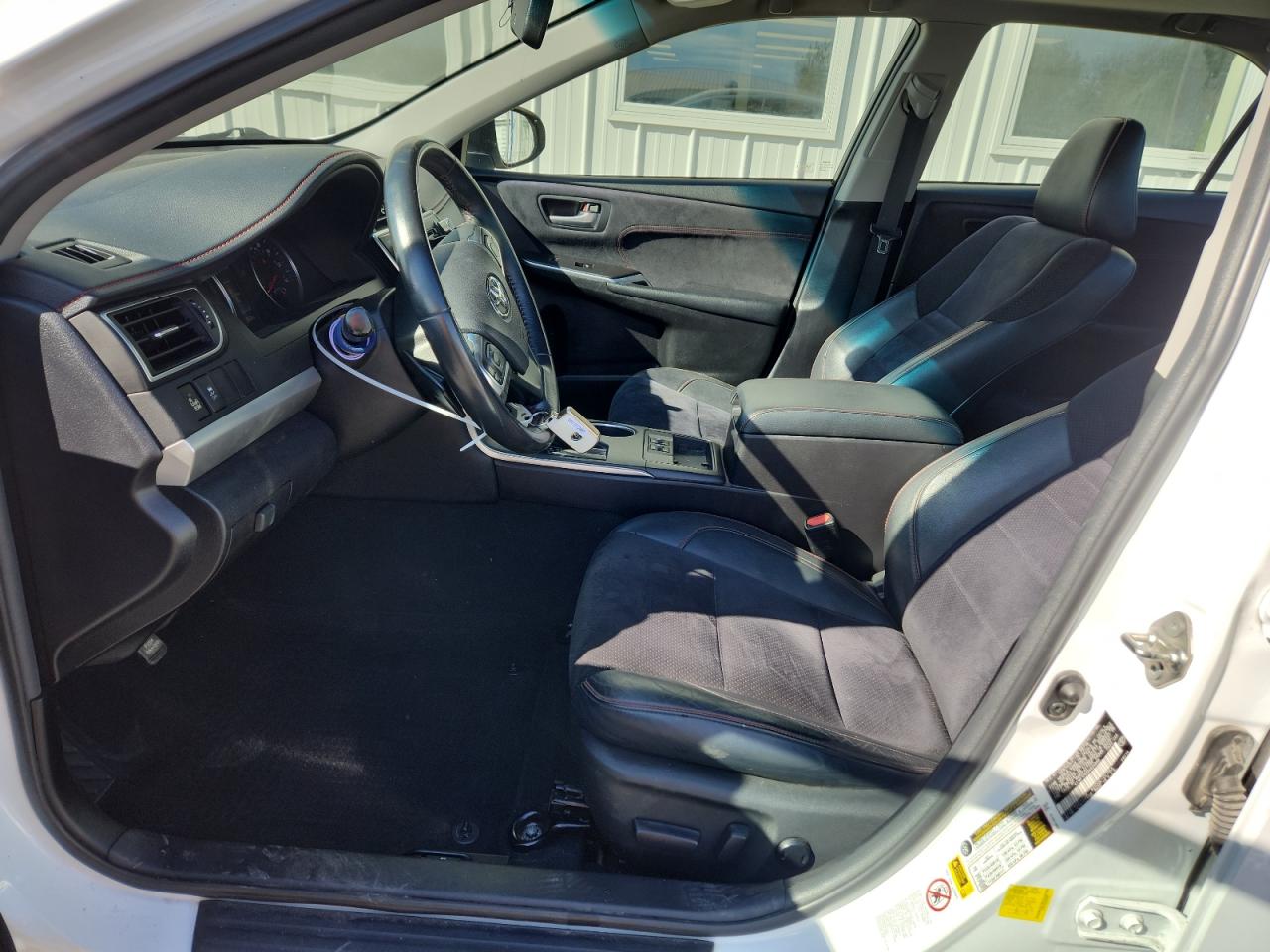 2017 Toyota Camry Le VIN: 4T1BF1FKXHU624880 Lot: 85829305