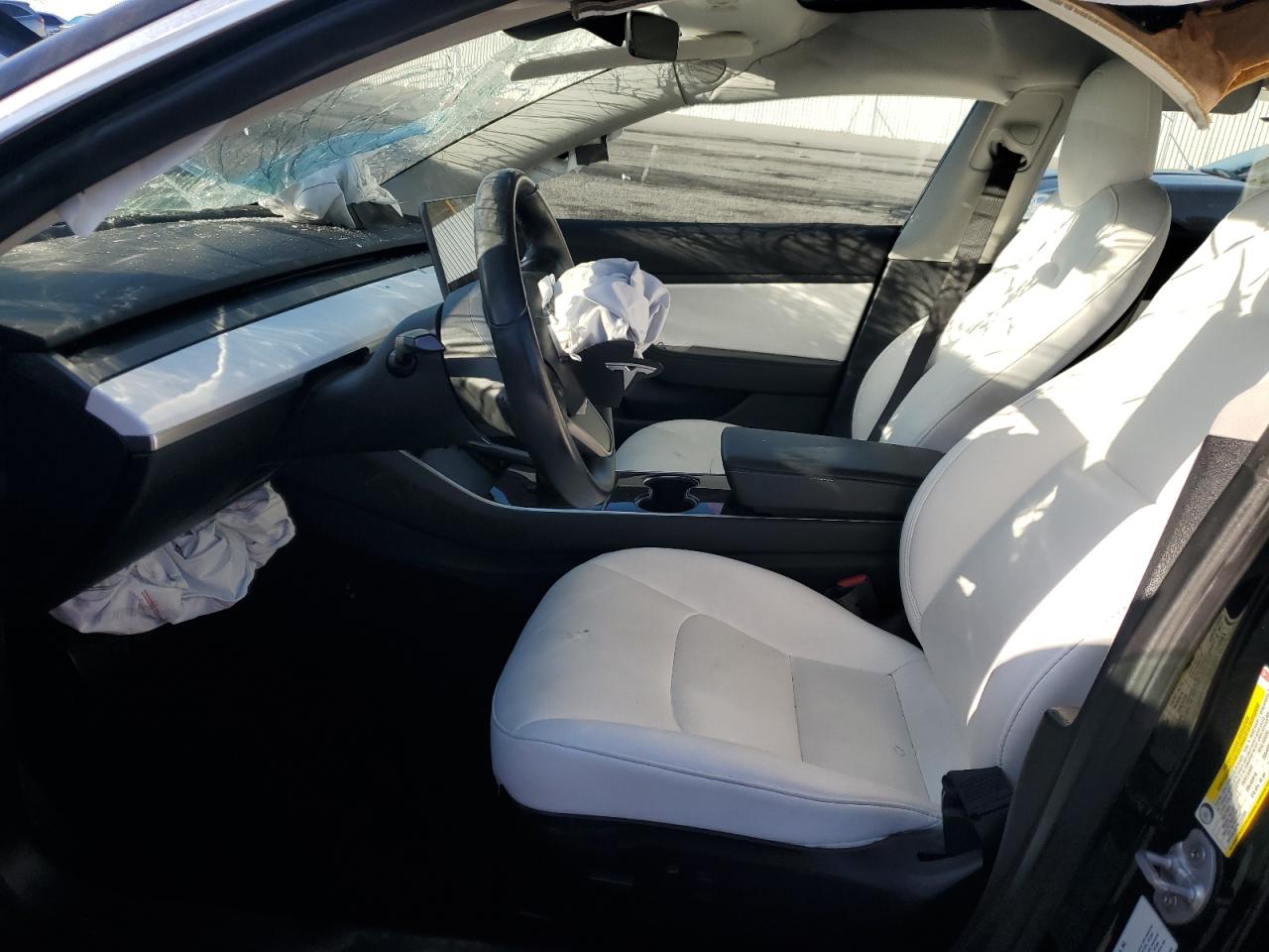 2019 Tesla Model 3 VIN: 5YJ3E1EA1KF302097 Lot: 82733715