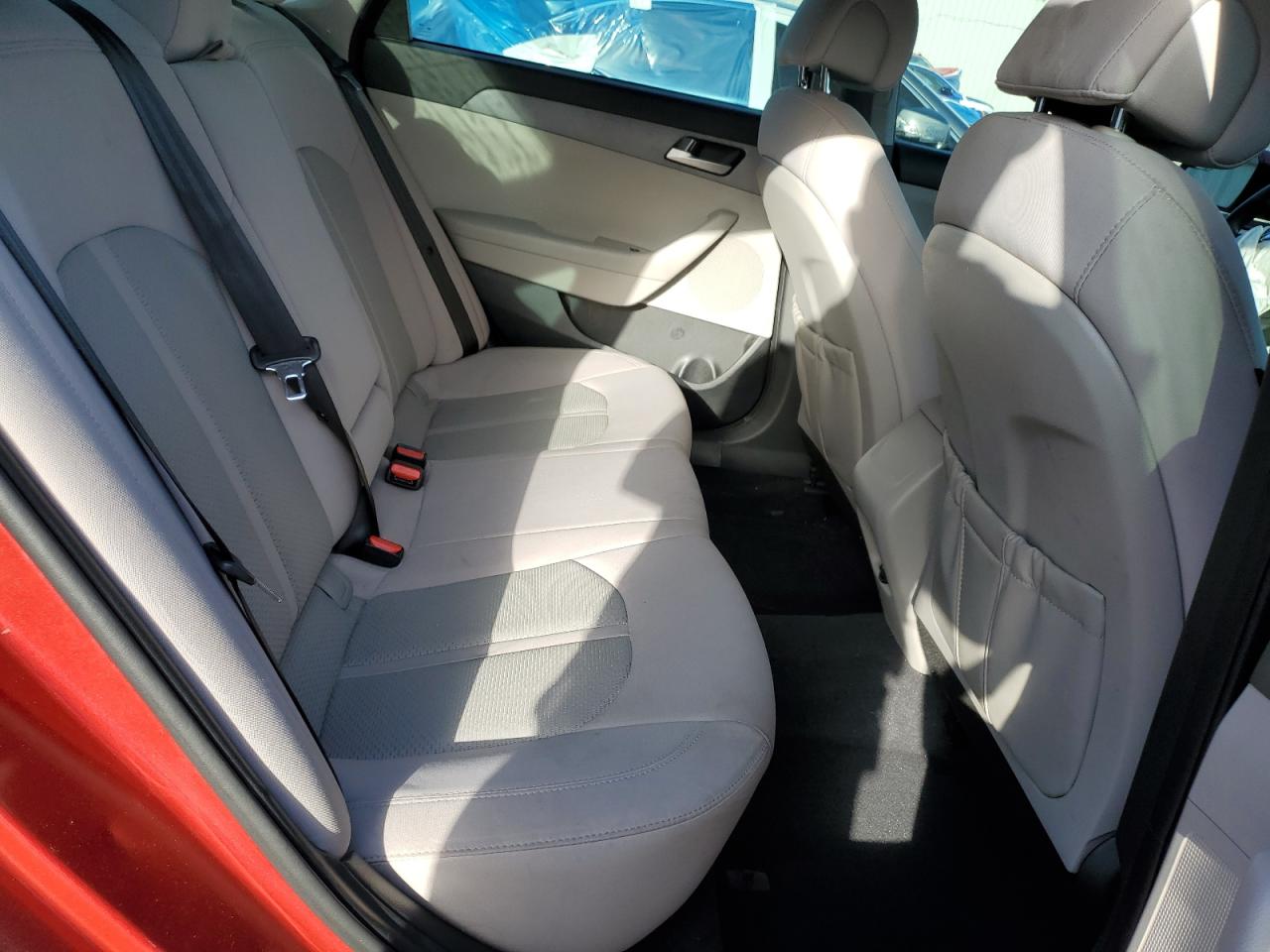 2017 Hyundai Sonata Se VIN: 5NPE24AF2HH570705 Lot: 84950025