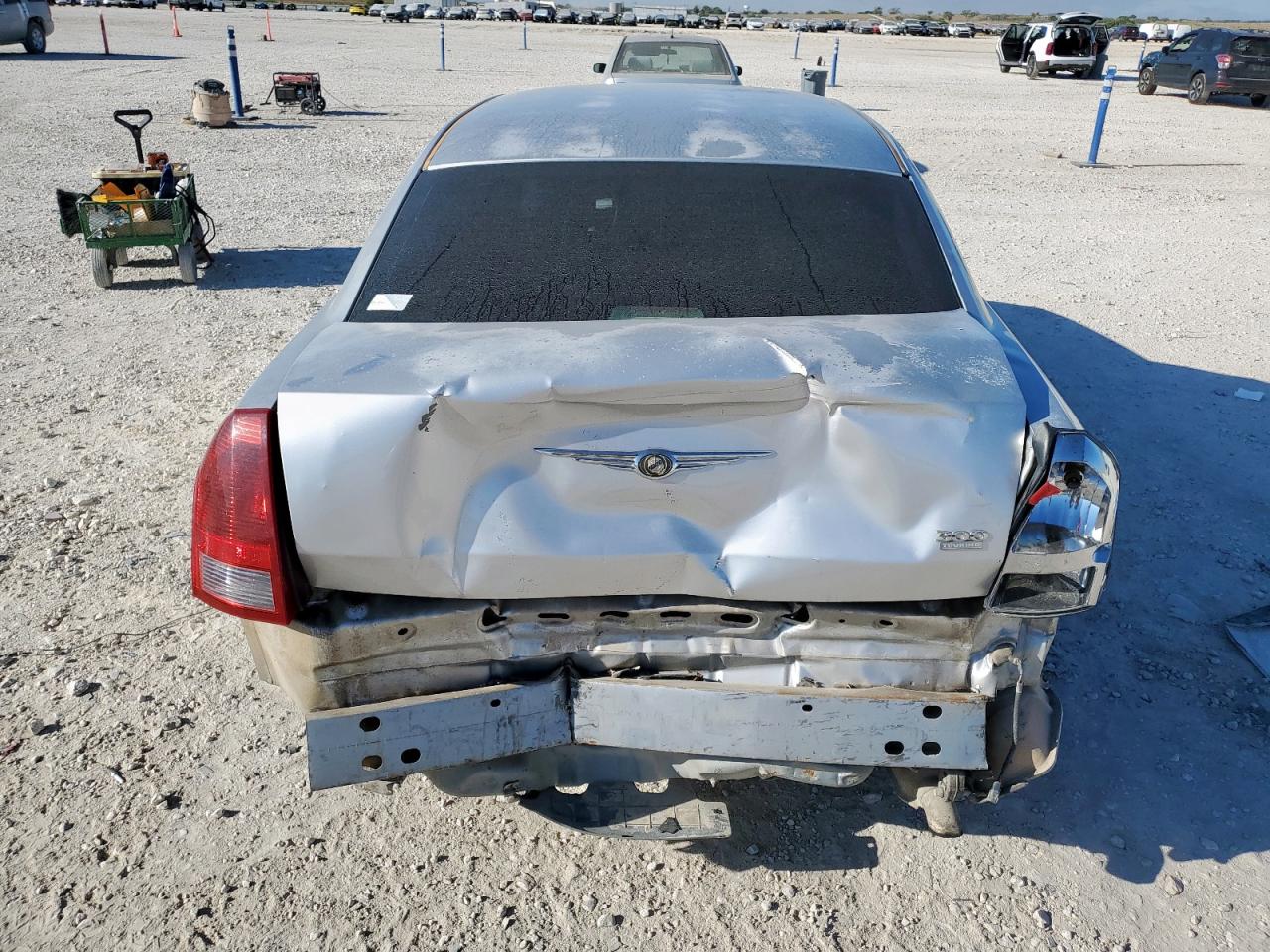 2005 Chrysler 300 Touring VIN: 2C3JA53G55H684378 Lot: 82430595