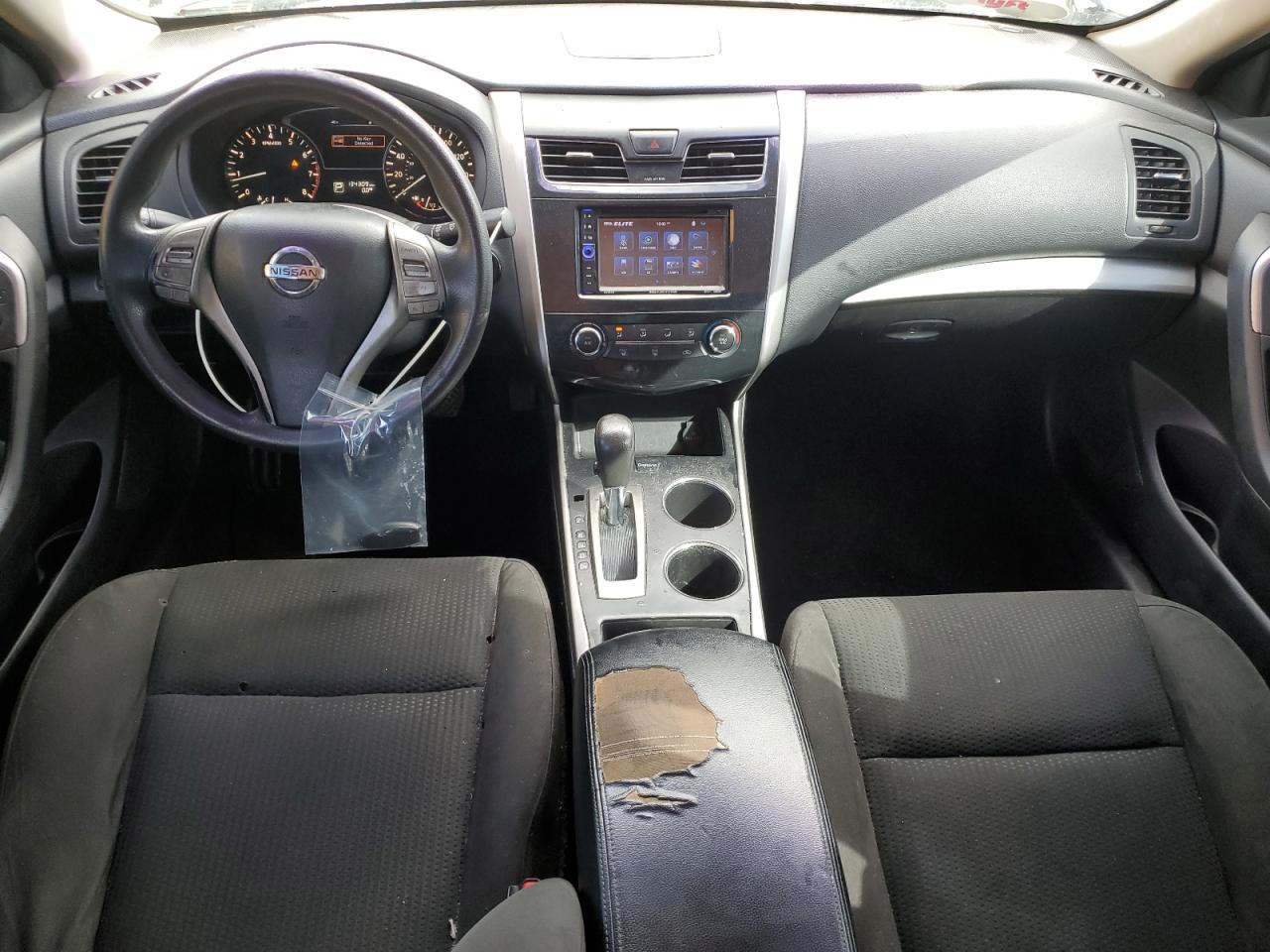 2015 Nissan Altima 2.5 VIN: 1N4AL3AP9FN394138 Lot: 82289595