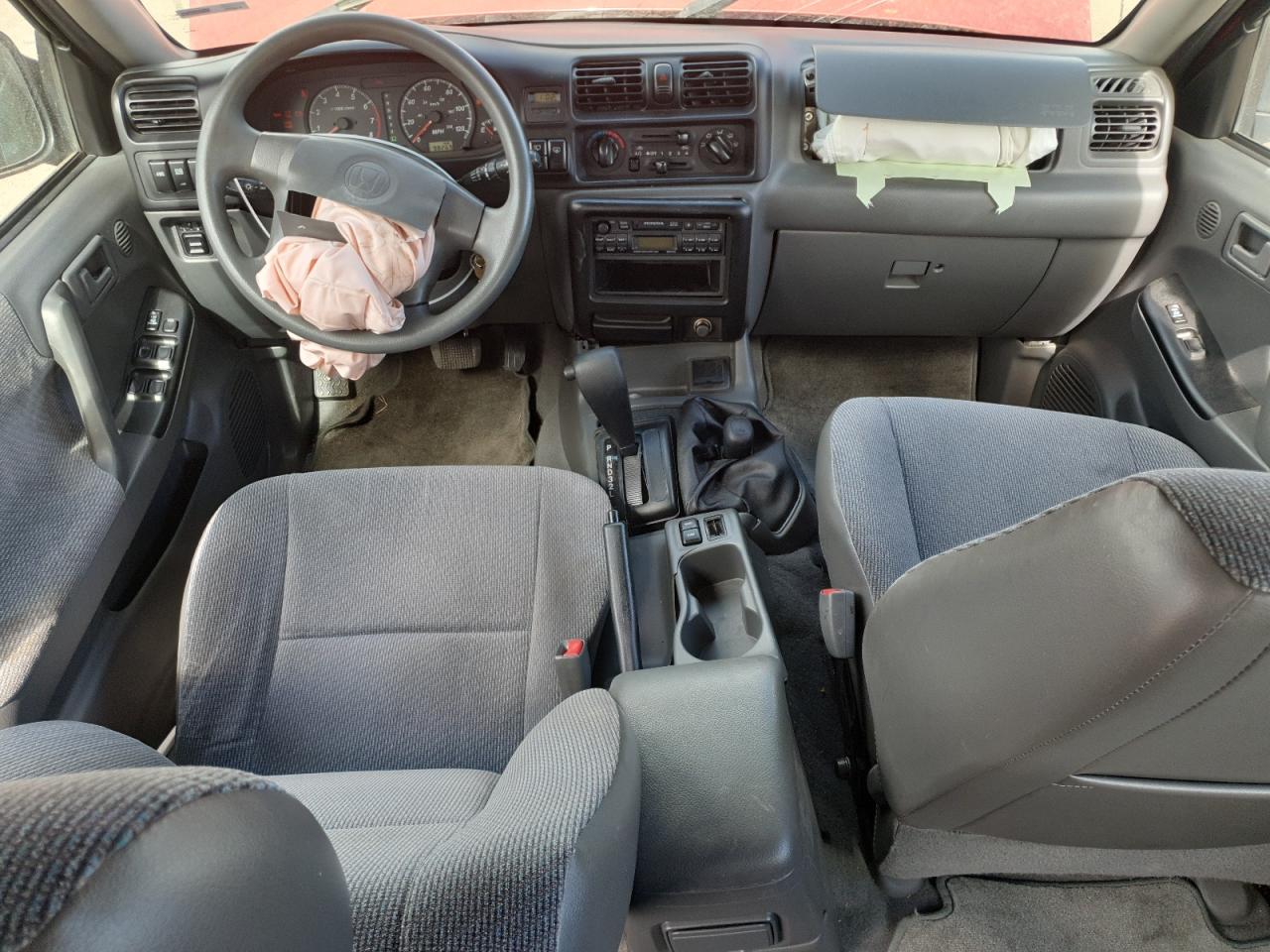 2000 Honda Passport Ex VIN: 4S6DM58W0Y4417556 Lot: 82484095