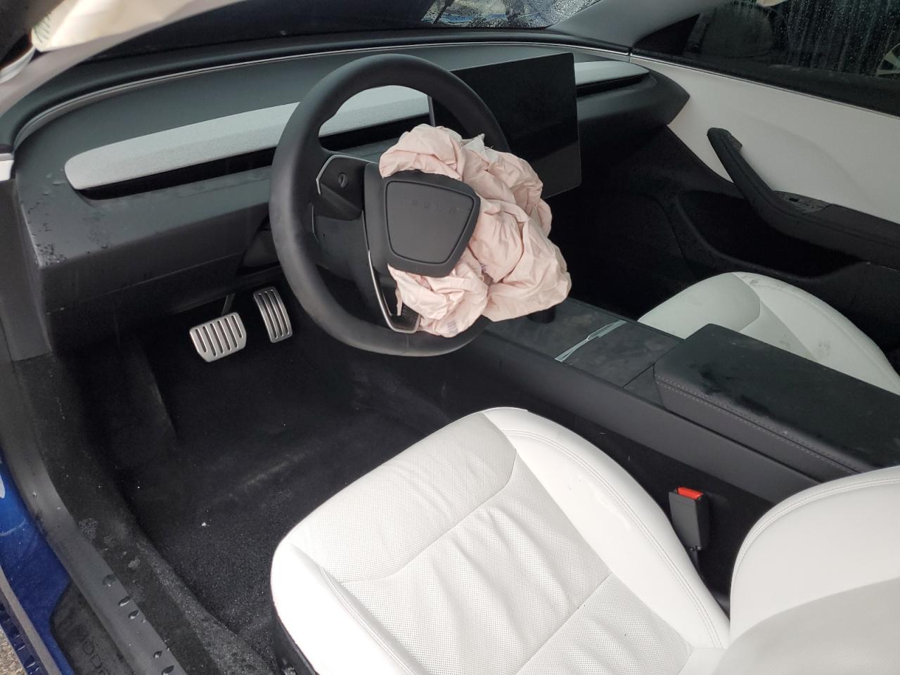 2025 Tesla Model 3 VIN: 5YJ3E1EA8SF039106 Lot: 90063105