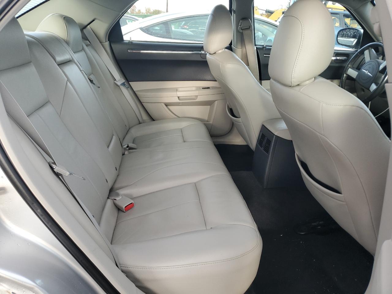 2007 Chrysler 300 Touring VIN: 2C3KA53G37H630228 Lot: 90087305