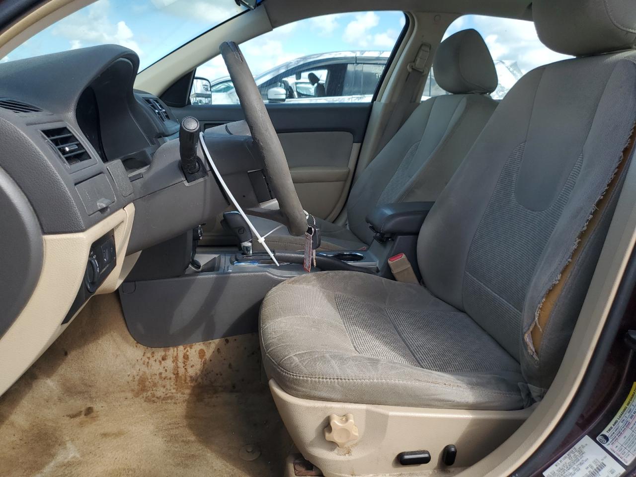 2011 Ford Fusion Se VIN: 3FAHP0HA3BR287712 Lot: 86079875