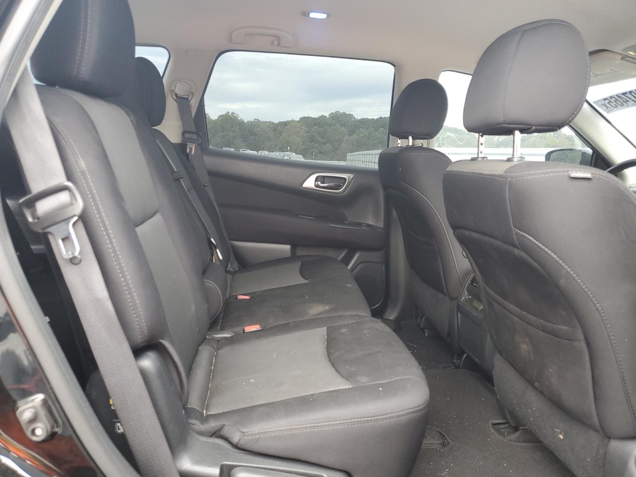 2017 Nissan Pathfinder S VIN: 5N1DR2MM1HC651997 Lot: 82207465