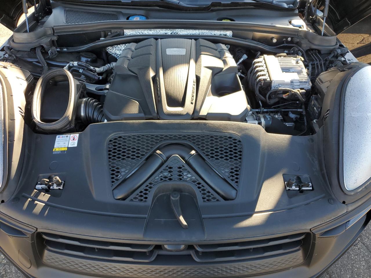 2023 Porsche Macan Gts VIN: WP1AF2A57PLB57816 Lot: 84941635