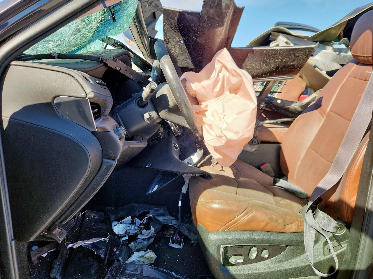 2015 Cadillac Escalade Esv Luxury VIN: 1GYS4SKJ1FR517207 Lot: 90926245