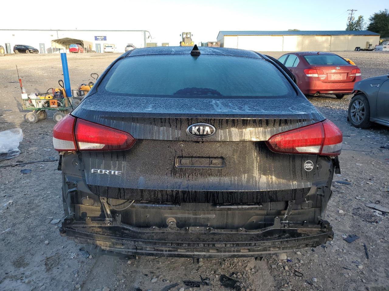 2018 Kia Forte Lx VIN: 3KPFL4A70JE263067 Lot: 87197975