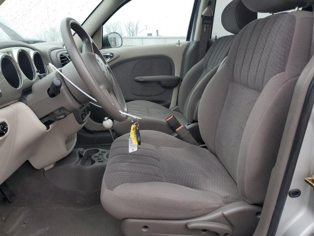 2003 Chrysler Pt Cruiser Classic VIN: 3C4FY48BX3T572992 Lot: 90321535