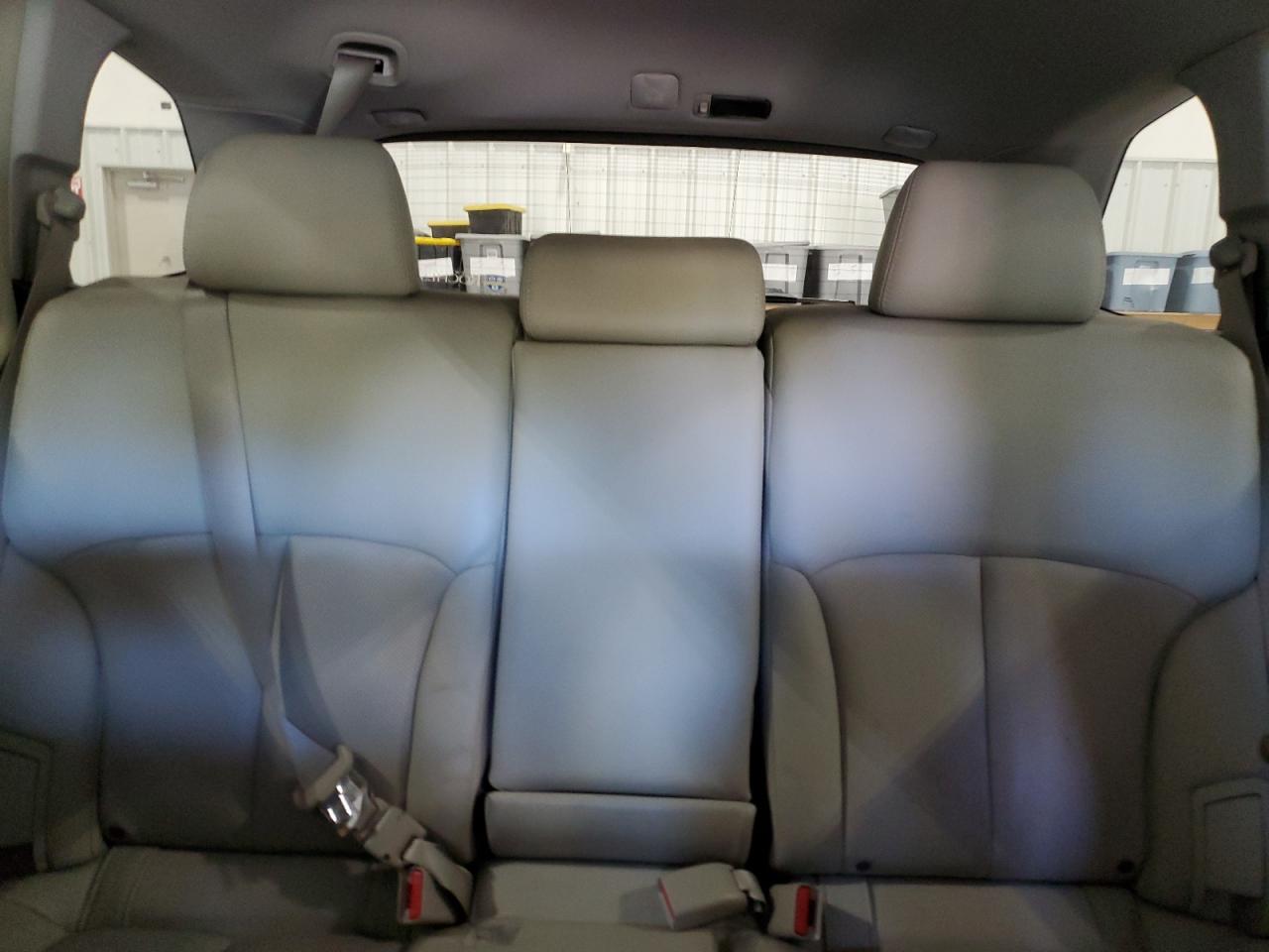 2011 Subaru Outback 3.6R Limited VIN: 4S4BRDKC6B2392739 Lot: 86494605