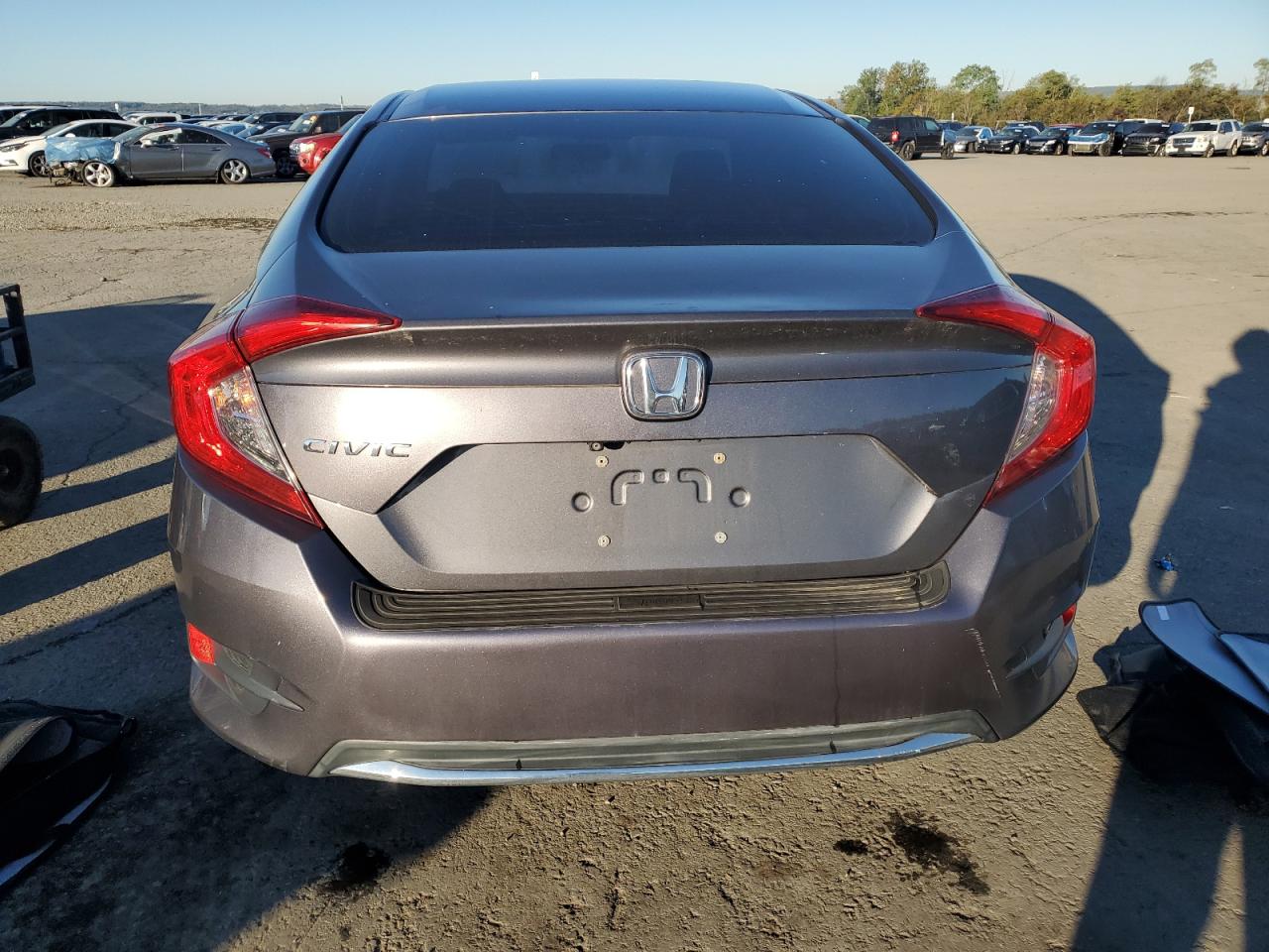 2019 Honda Civic Lx VIN: 2HGFC2F63KH520749 Lot: 82381025