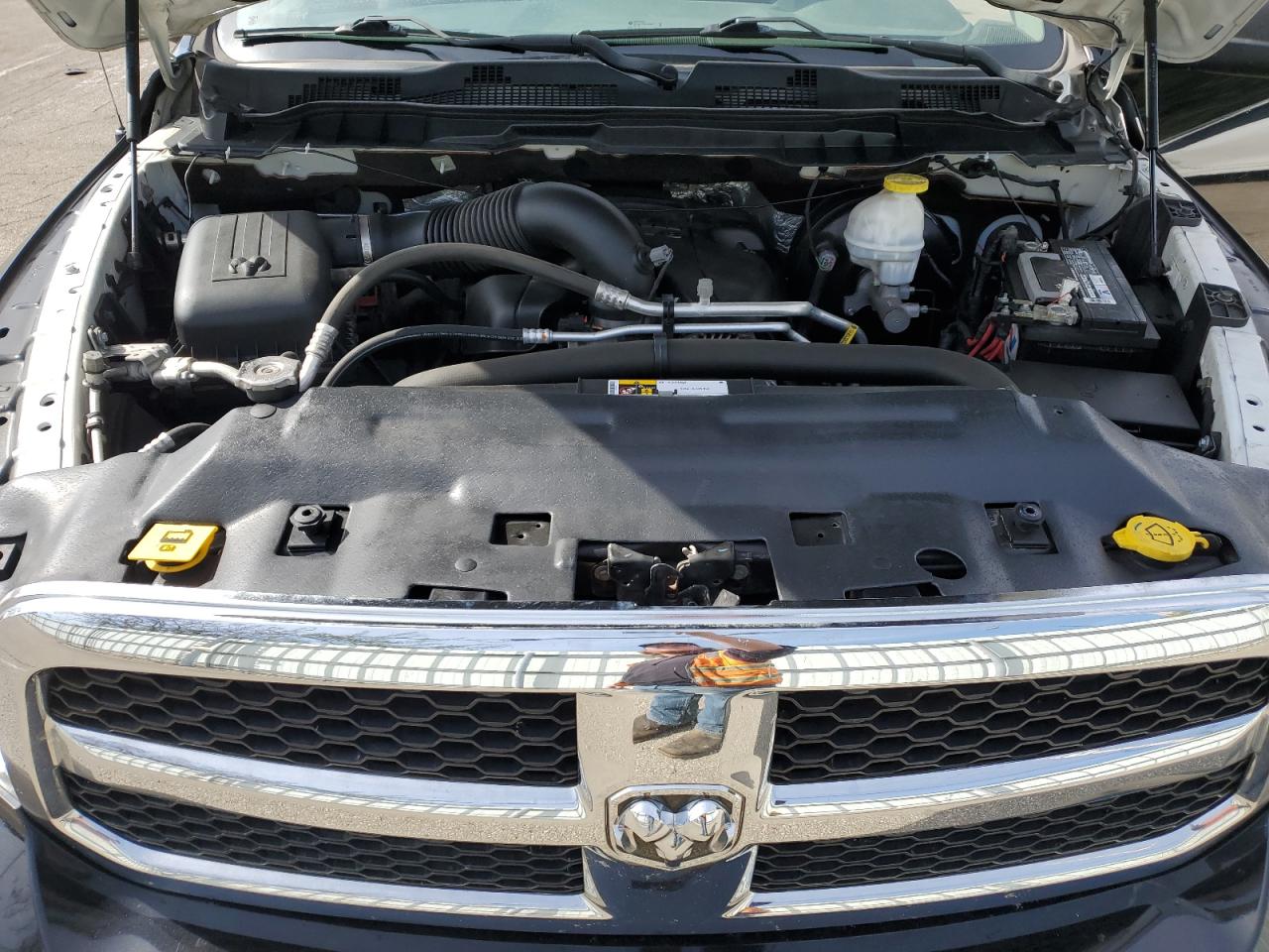 2019 Ram 1500 Classic Tradesman VIN: 3C6JR6DT1KG506072 Lot: 86143835