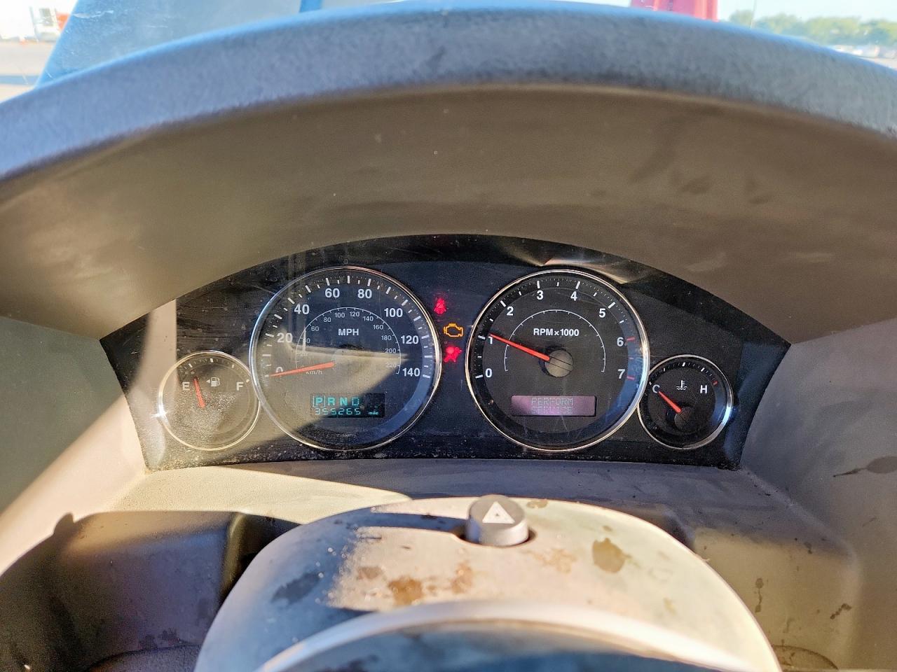 2006 Jeep Commander VIN: 1J8HH48N36C229677 Lot: 85932935