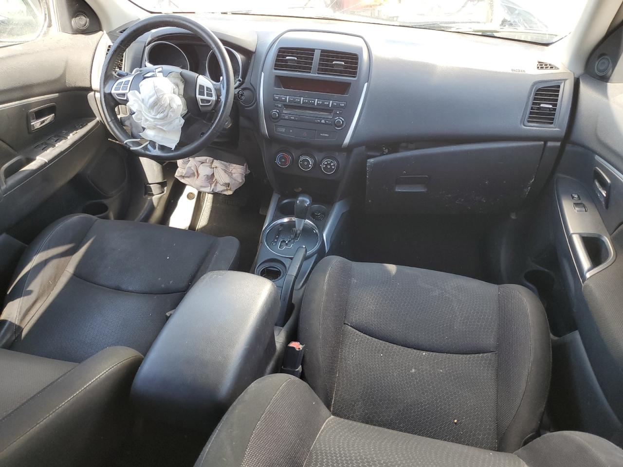 2011 Mitsubishi Outlander Sport Es VIN: JA4AP3AU2BZ023081 Lot: 82467245