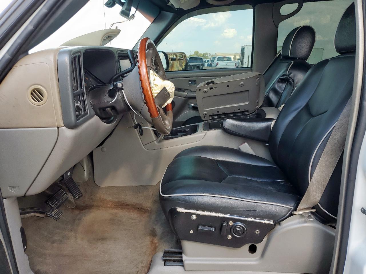 2005 Chevrolet Avalanche C1500 VIN: 3GNEC12Z15G148604 Lot: 84462515