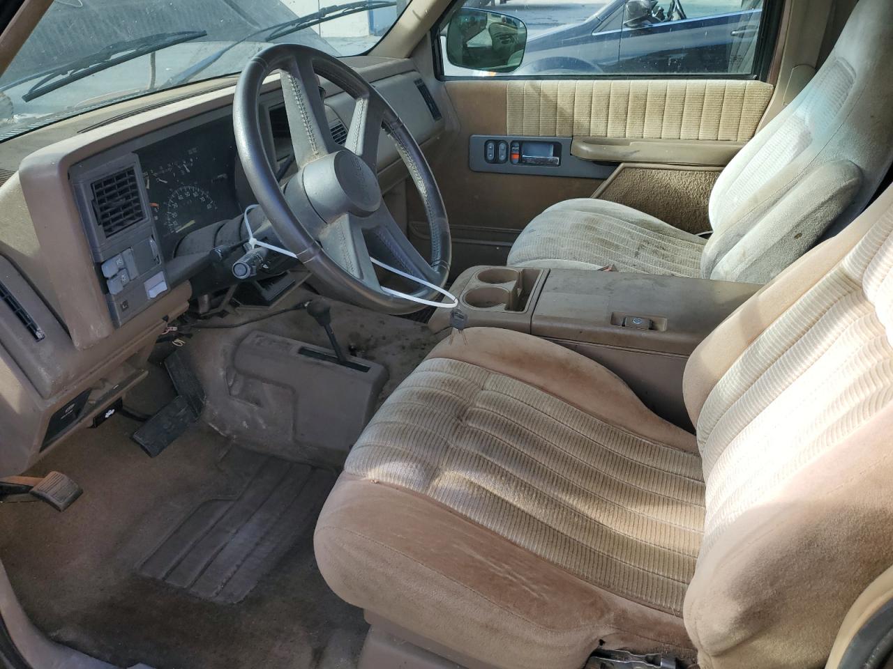 1994 GMC Sierra K1500 VIN: 2GTEK19K1R1548357 Lot: 82556885