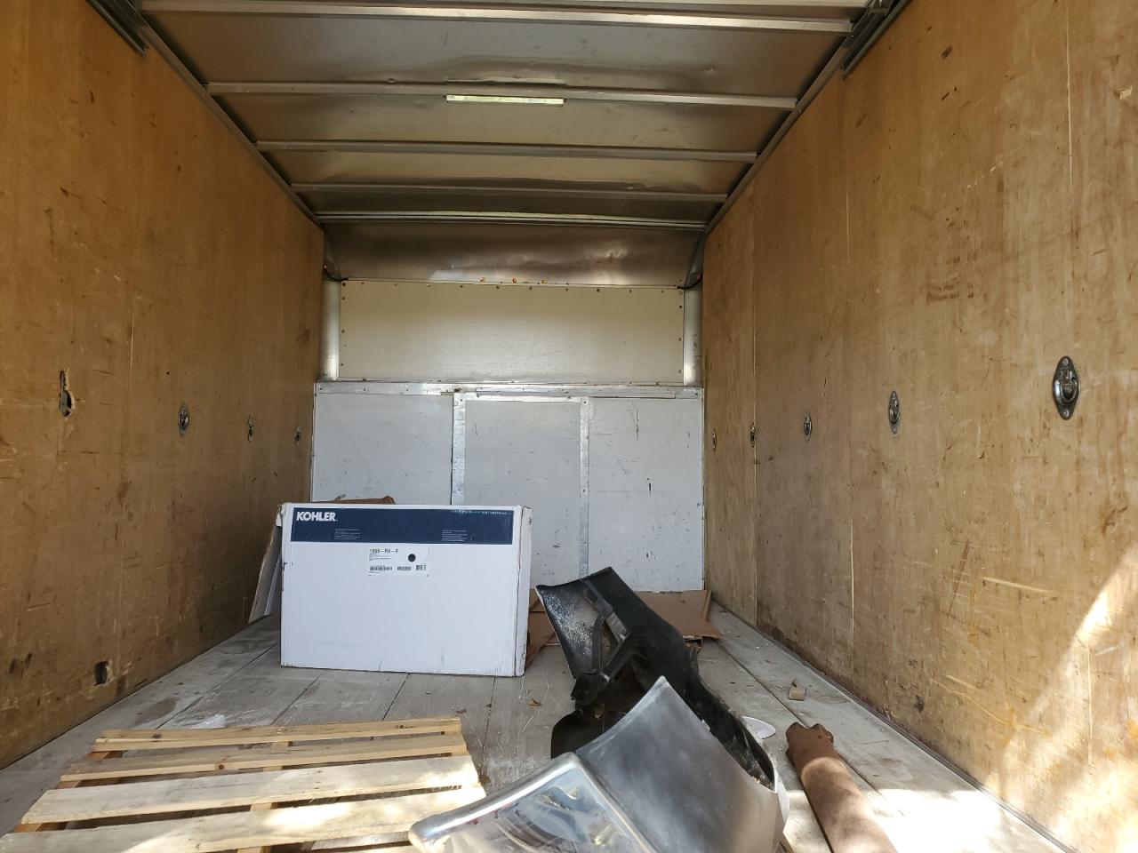 2015 Ford Econoline E450 Super Duty Cutaway Van VIN: 1FDWE4FL2FDA37343 Lot: 80649785