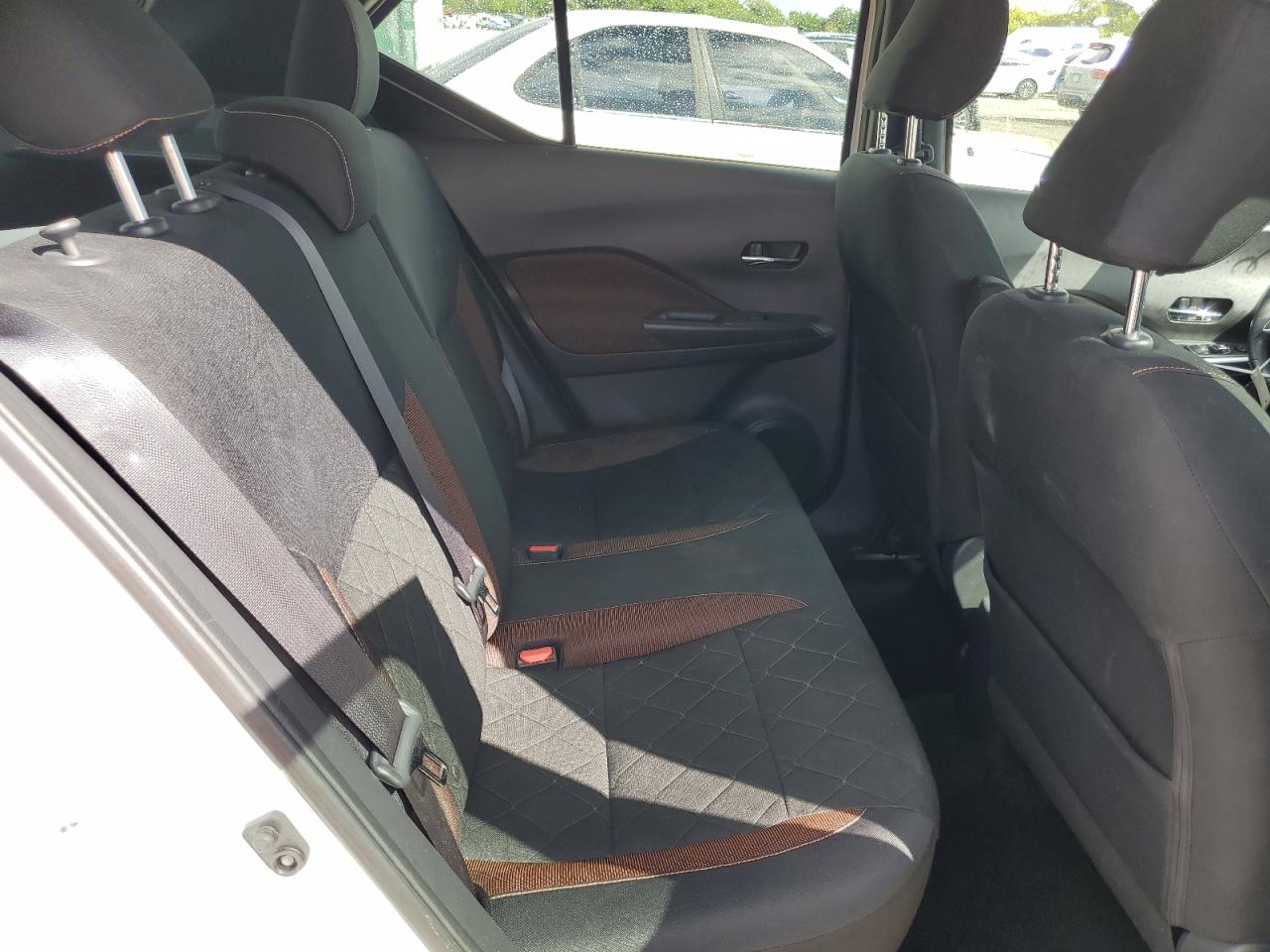 2018 Nissan Kicks S VIN: 3N1CP5CU4JL519774 Lot: 85547365