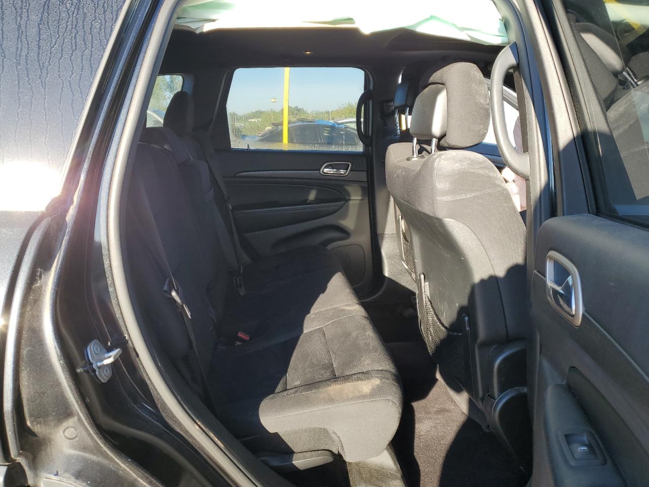 2016 Jeep Grand Cherokee Laredo VIN: 1C4RJFAG1GC420958 Lot: 82318975