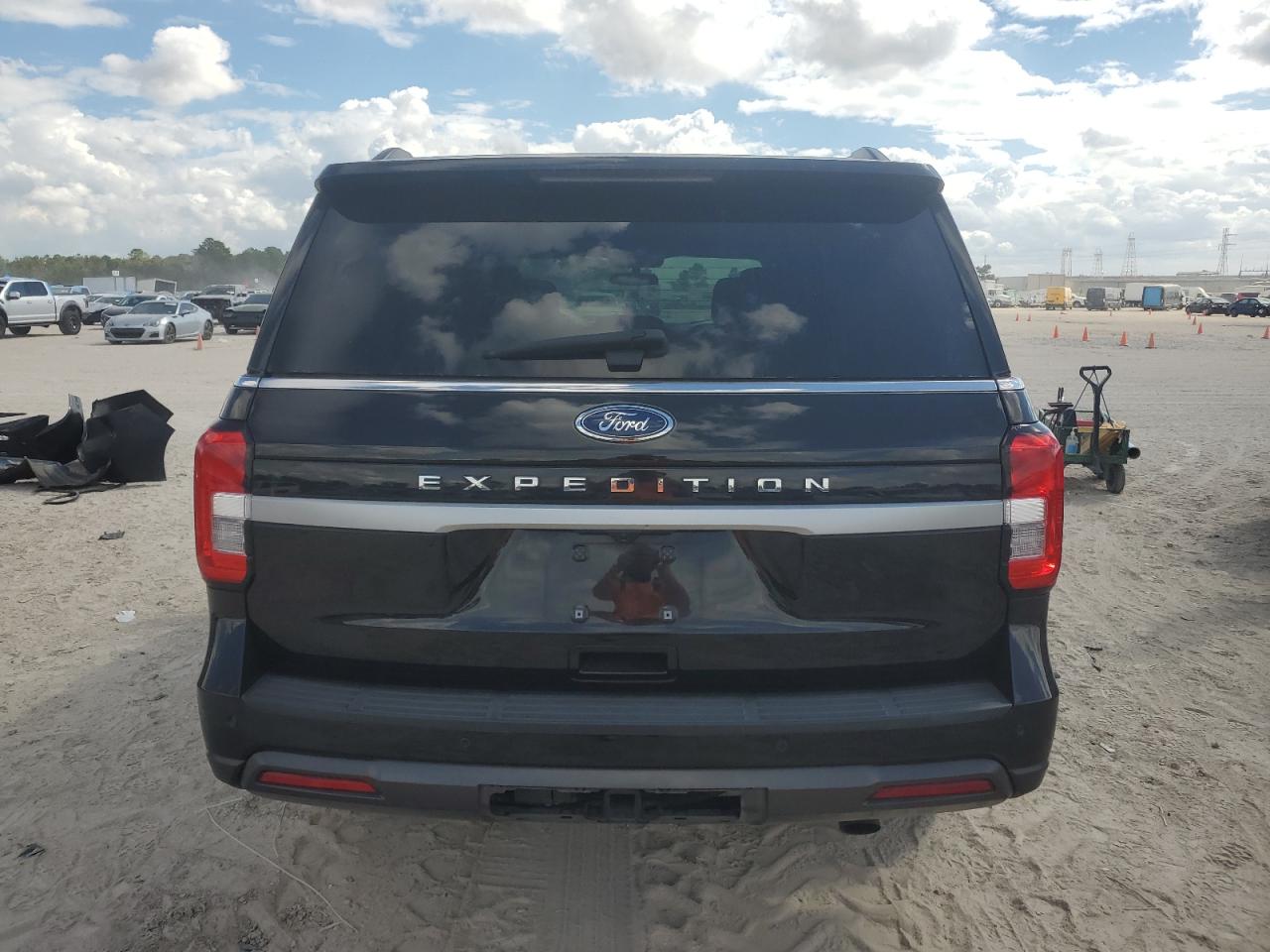 2023 Ford Expedition Xl VIN: 1FMJU1F89PEA03466 Lot: 85912215