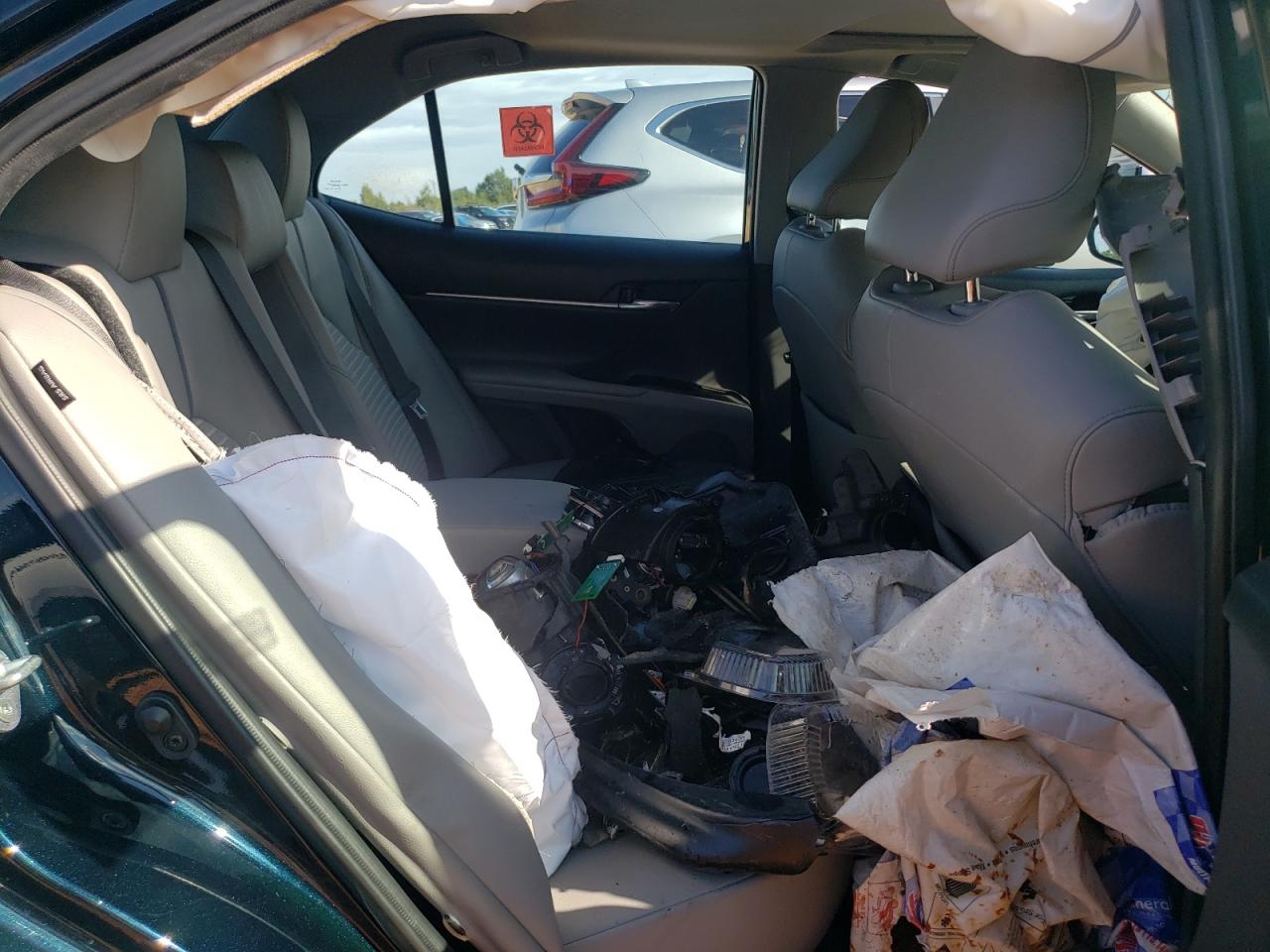 2021 Toyota Camry Se VIN: 4T1G11AK2MU435694 Lot: 81957675