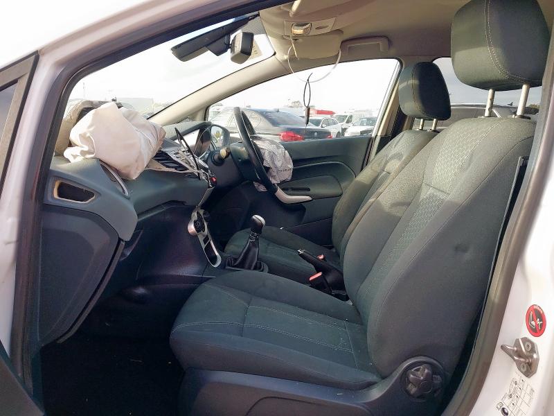 2011 FORD FIESTA TITANIUM 