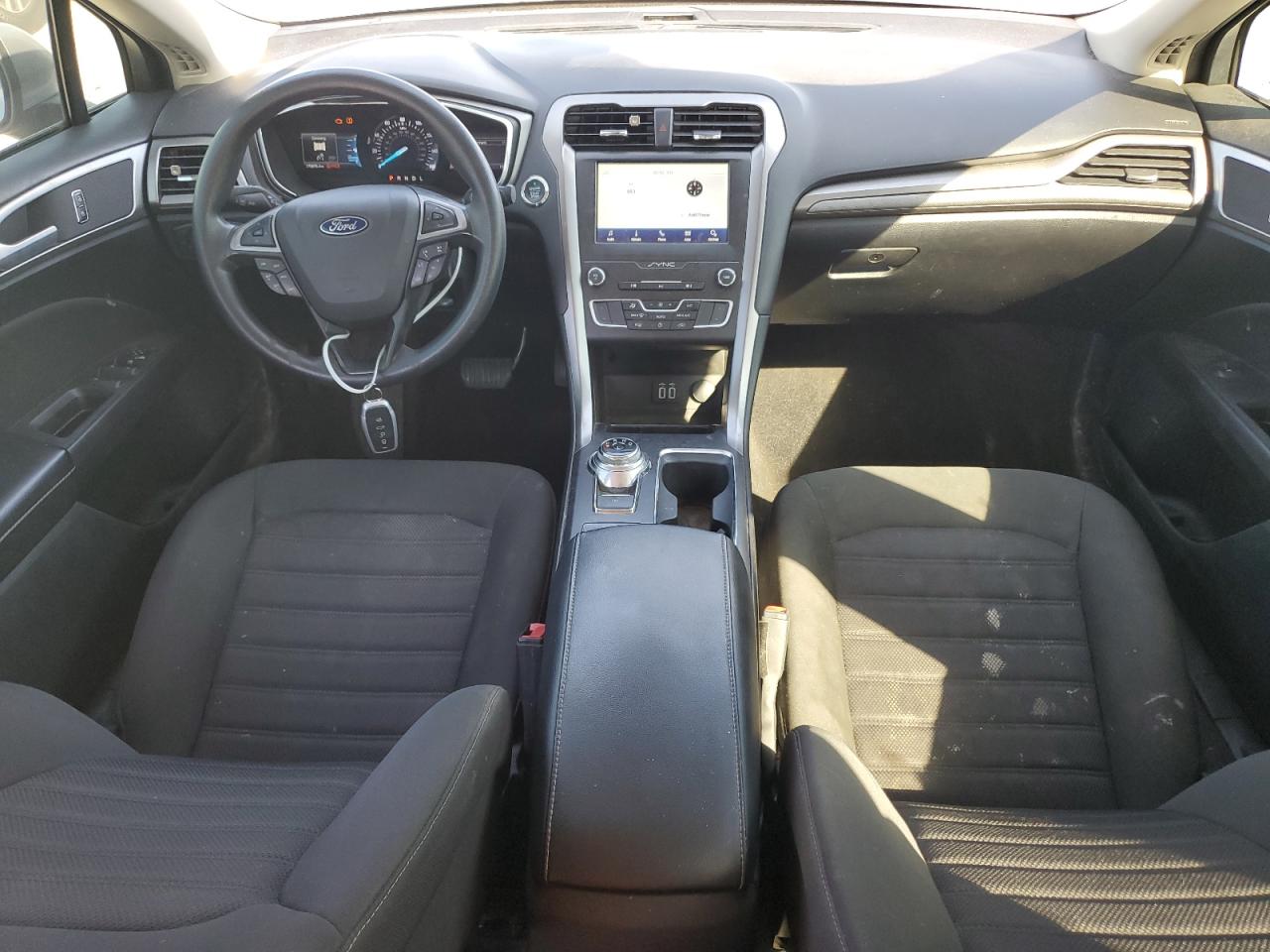 2020 Ford Fusion Se VIN: 3FA6P0HDXLR215487 Lot: 87090515