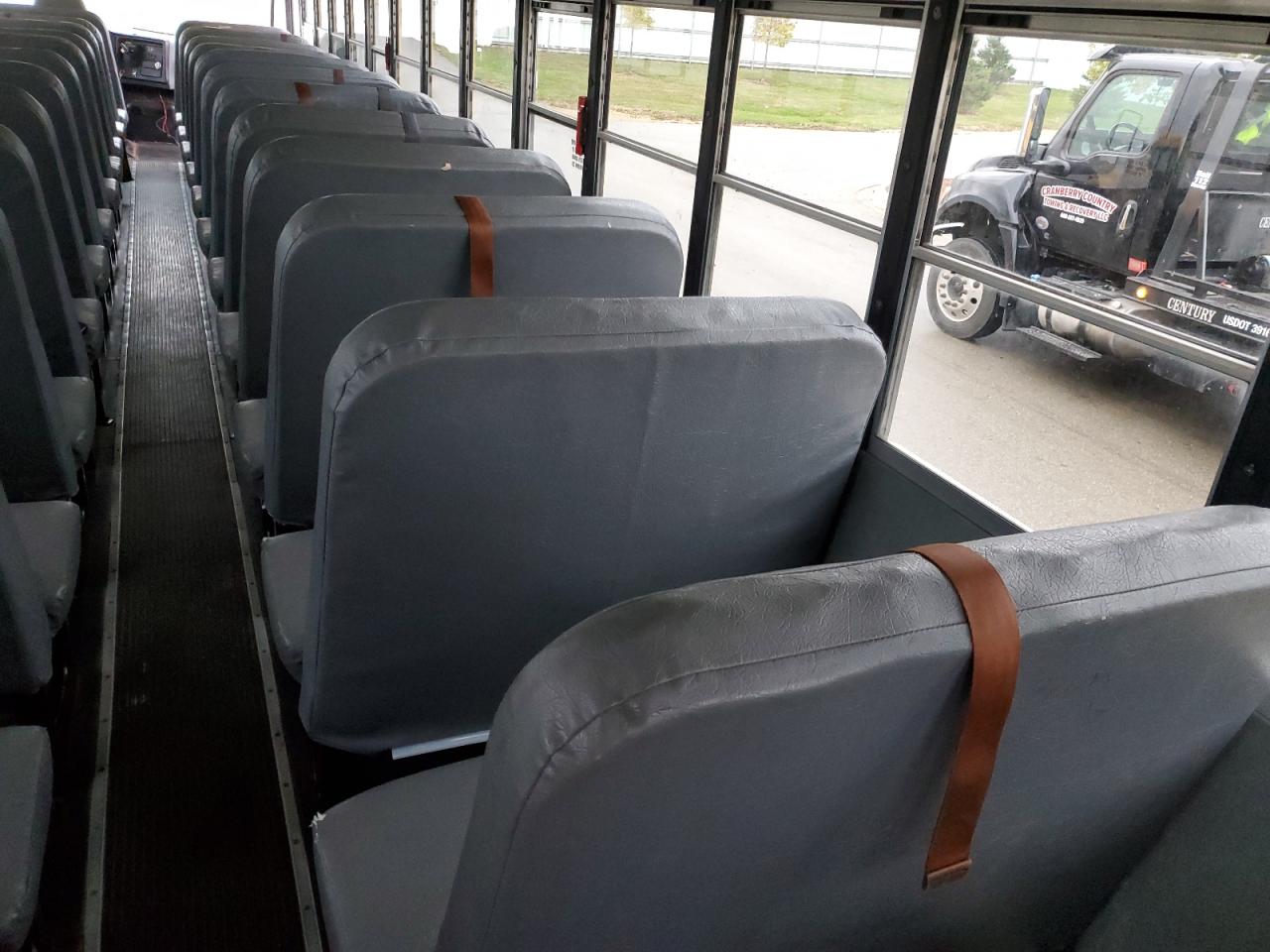 2014 Ic Corporation Ce Series School - School Bus VIN: 4DRBUAAP2EB780704 Lot: 85950465