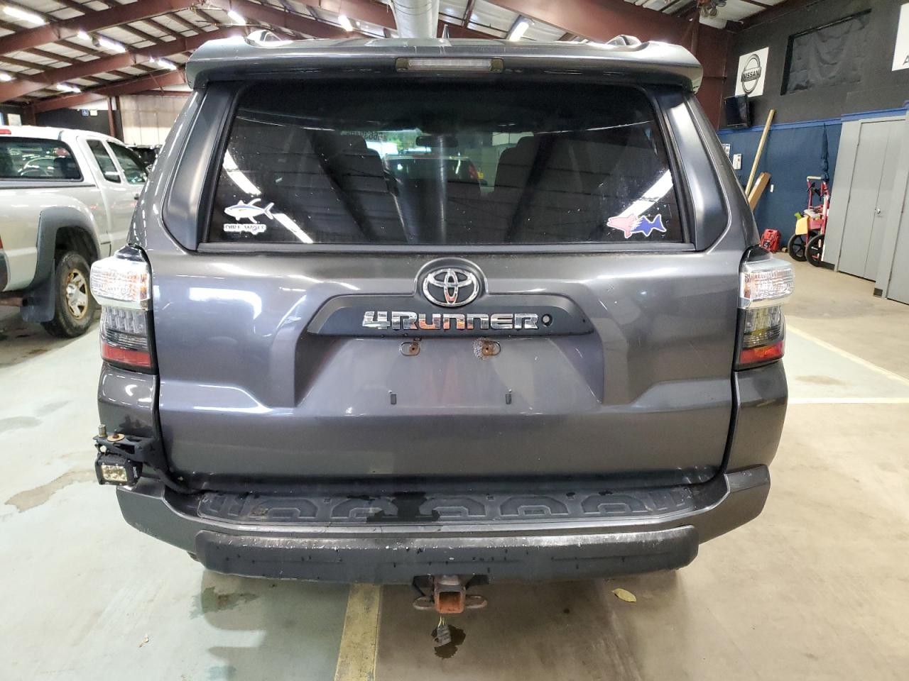 2016 Toyota 4Runner Sr5/Sr5 Premium VIN: JTEBU5JR1G5360913 Lot: 86639405