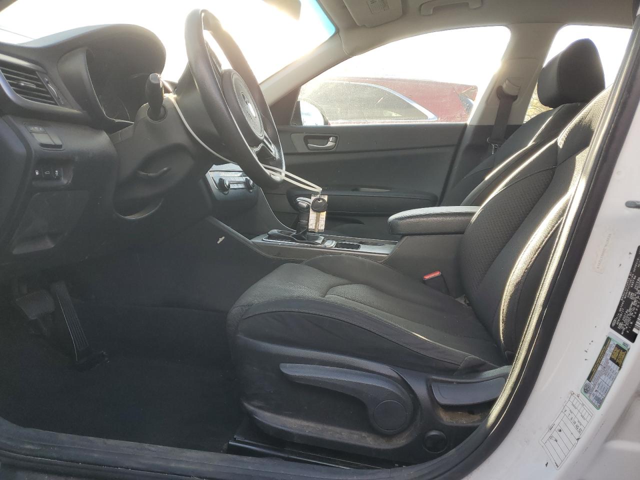 2017 Kia Optima Lx VIN: 5XXGT4L38HG172919 Lot: 86884875