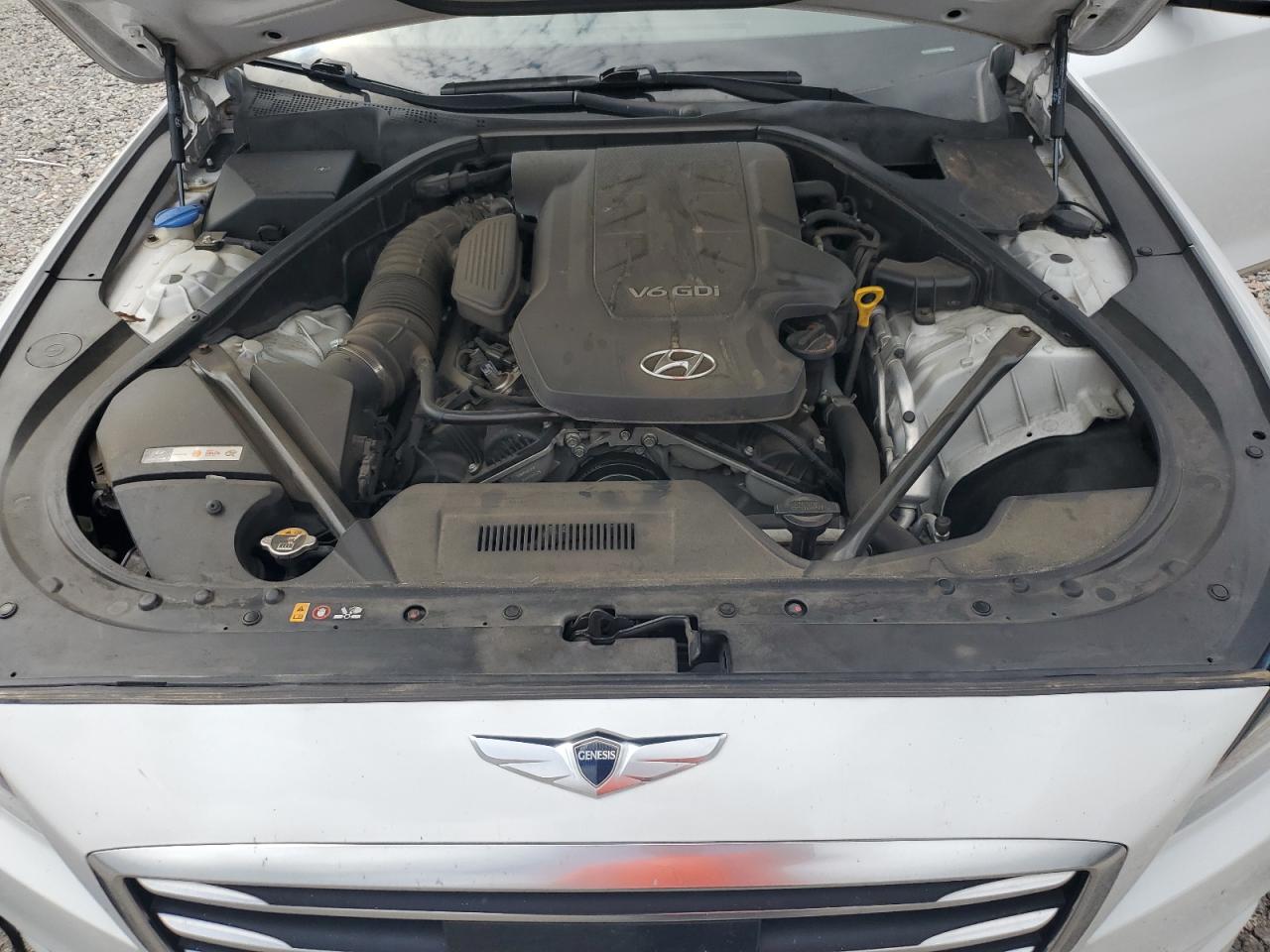 2015 Hyundai Genesis 3.8L VIN: KMHGN4JE3FU100298 Lot: 85576085