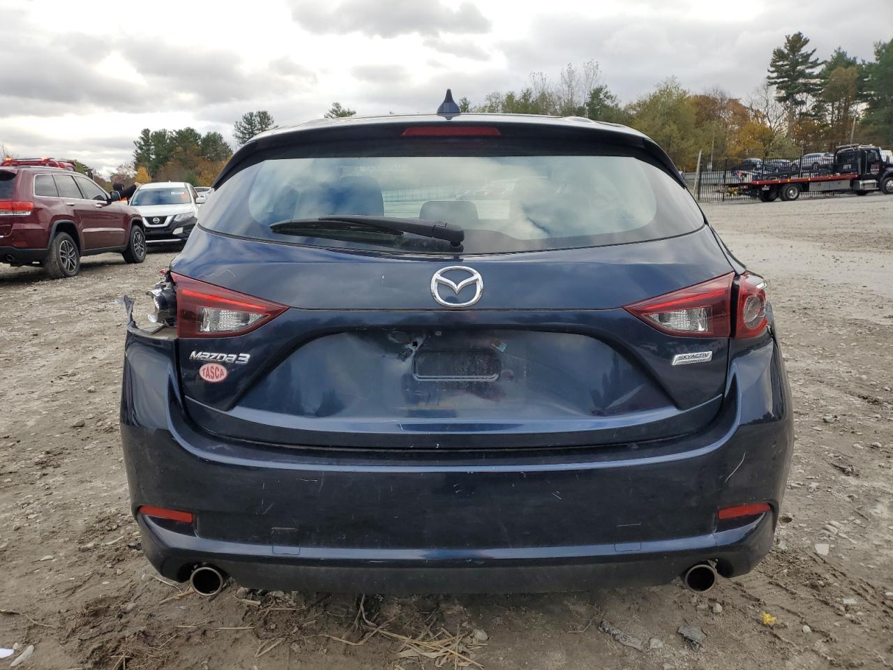 2018 Mazda 3 Touring VIN: 3MZBN1L37JM255181 Lot: 90026895