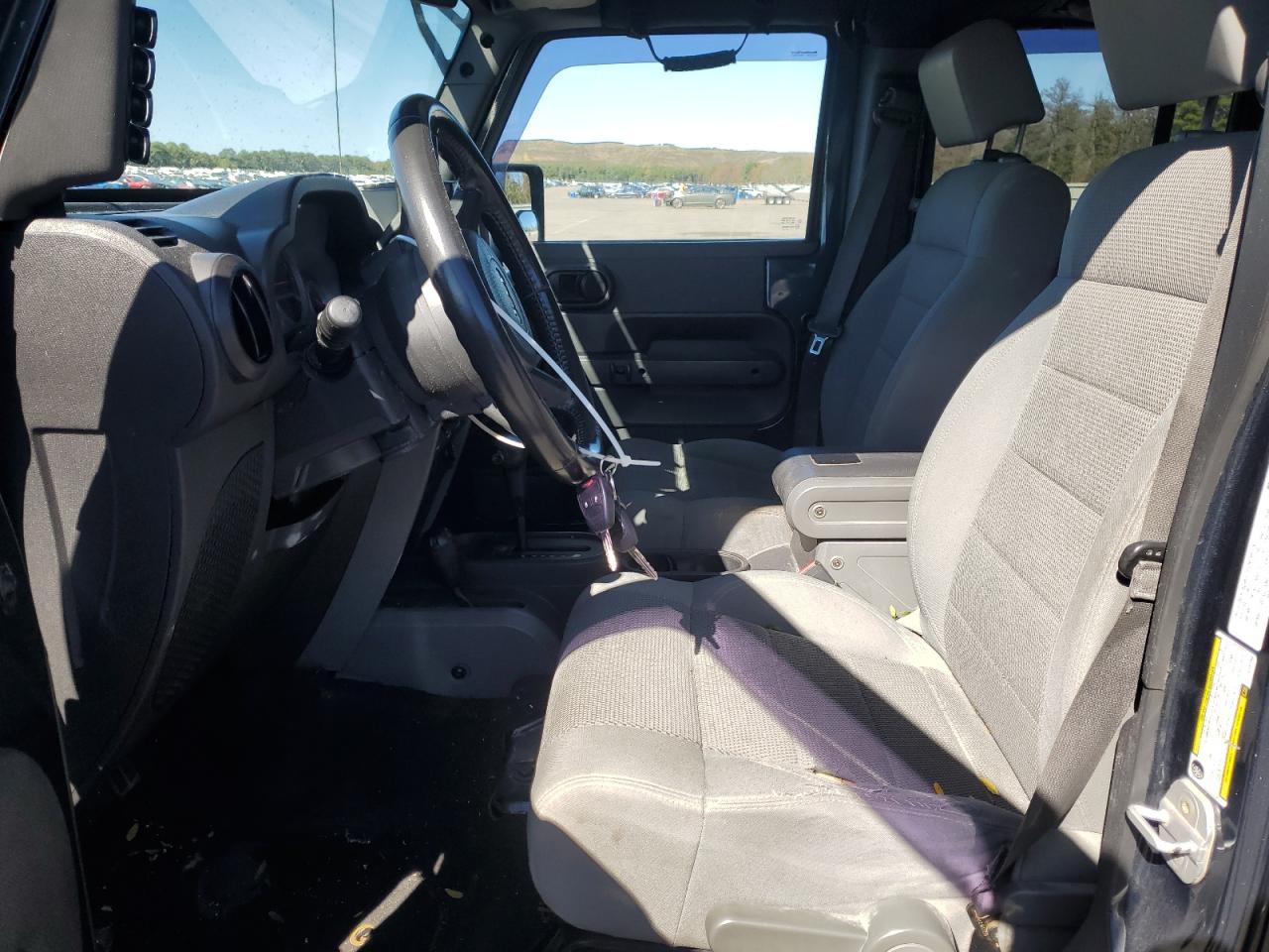 2007 Jeep Wrangler Sahara VIN: 1J4GA591X7L147255 Lot: 82341025