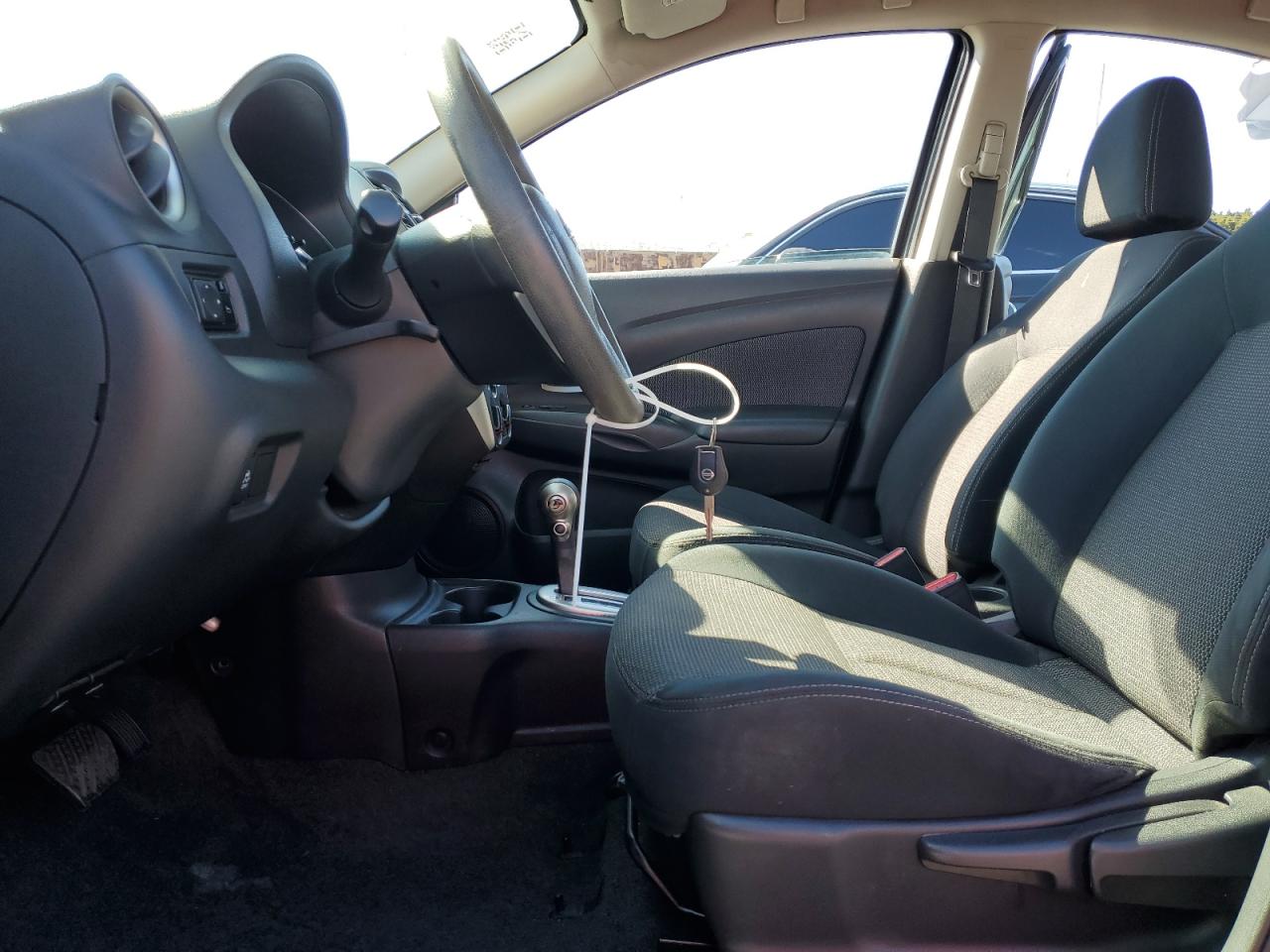 2016 Nissan Versa S VIN: 3N1CN7AP4GL821475 Lot: 86114395