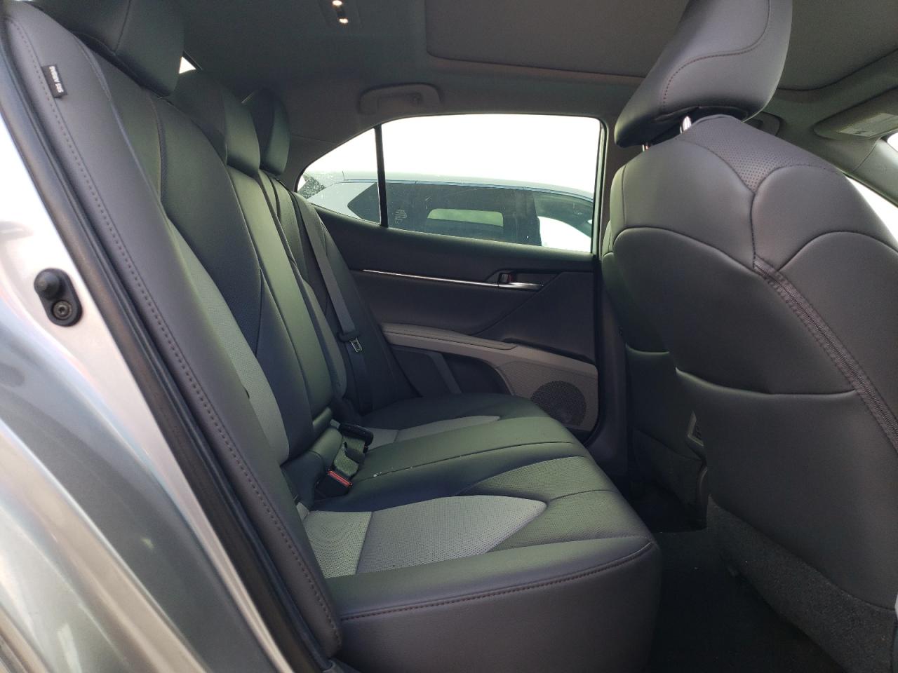 2020 Toyota Camry Xle VIN: 4T1F11AK2LU919357 Lot: 82326245