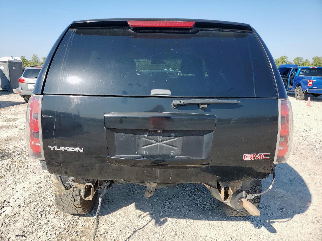 2010 Chevrolet Tahoe C1500 Ls VIN: 1GNMCAE01AR190080 Lot: 85373185