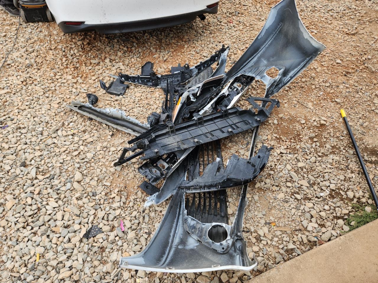 2019 Toyota Camry L VIN: 4T1B11HK4KU243612 Lot: 85267935