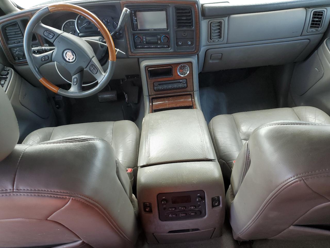 2004 Cadillac Escalade Esv VIN: 3GYFK66N64G188660 Lot: 84830825