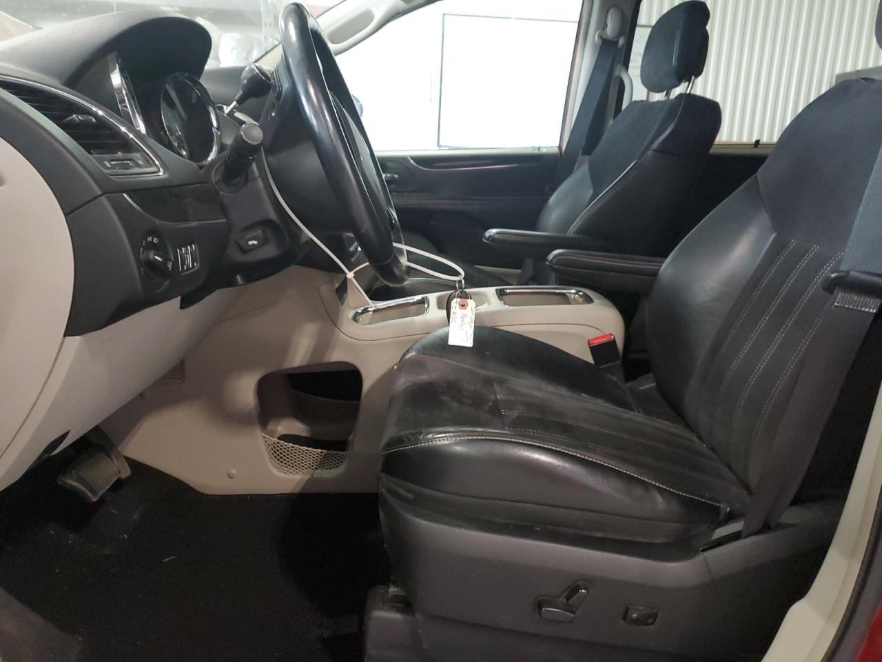 2014 Chrysler Town & Country Touring L VIN: 2C4RC1CG7ER297259 Lot: 84547365