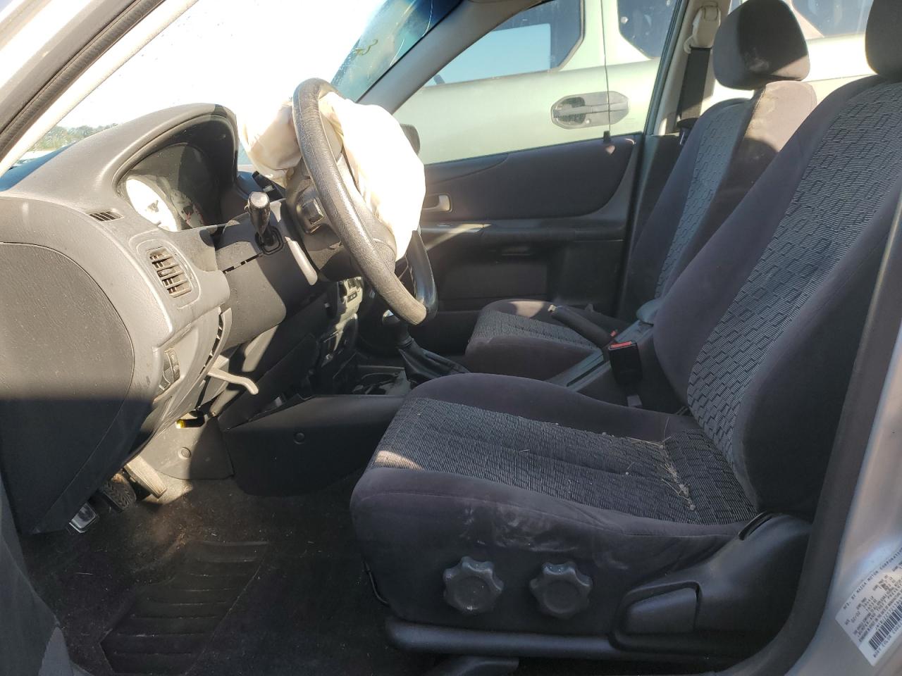 2002 Mazda Protege VIN: JM1BJ225721584923 Lot: 82630595