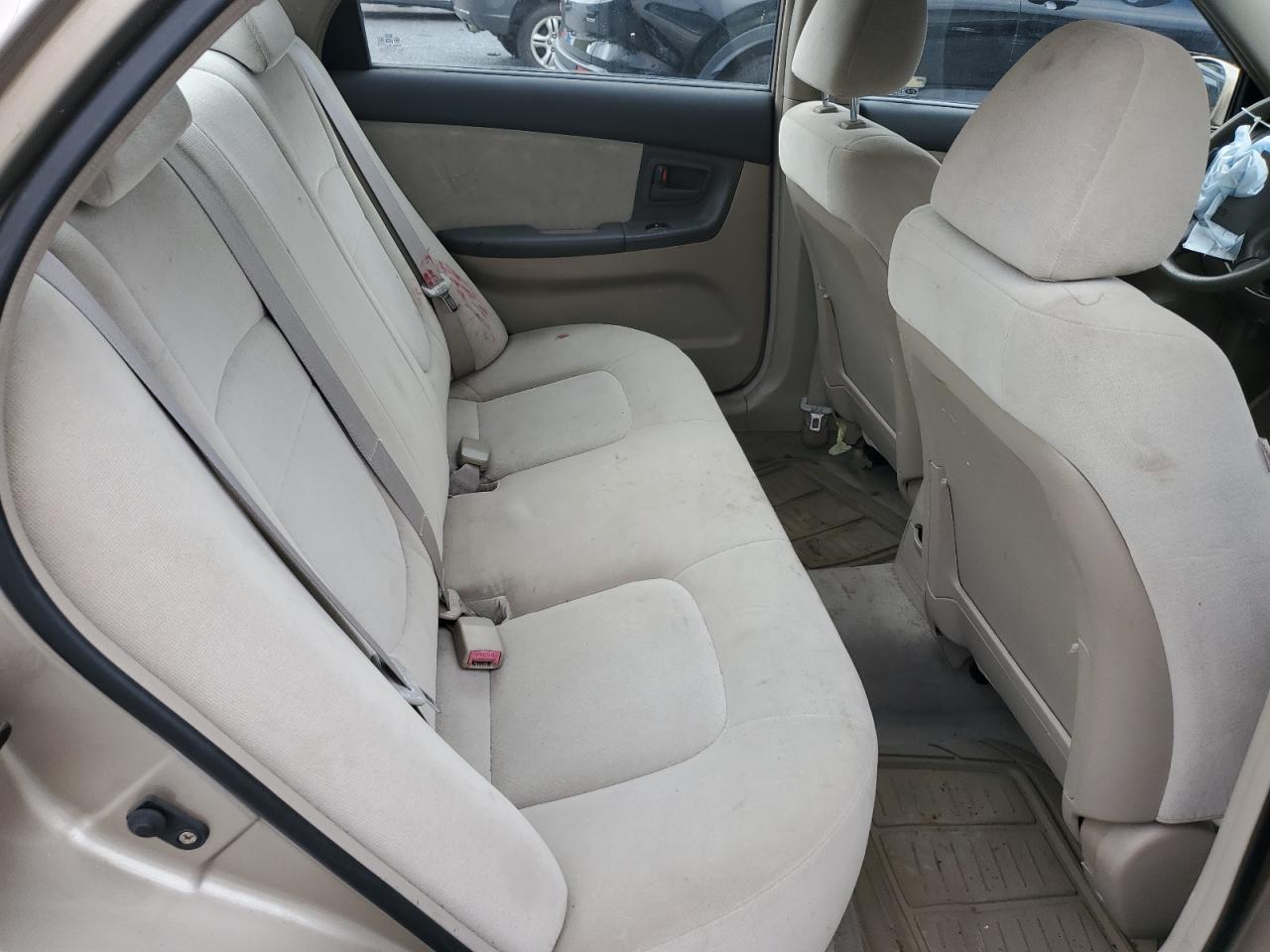 2004 Kia Spectra Lx VIN: KNAFE121045058980 Lot: 86114275