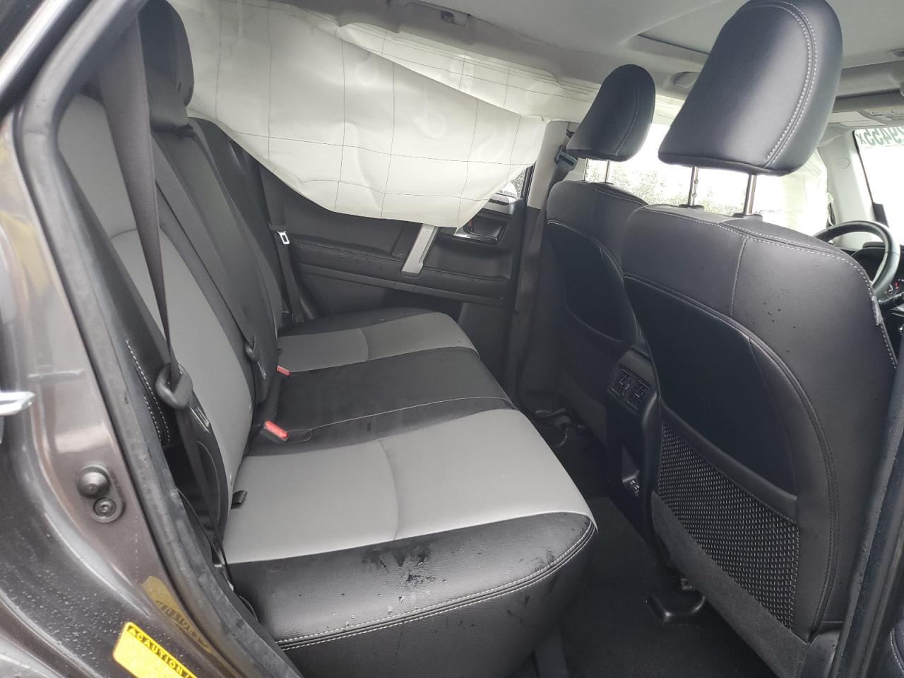 2022 Toyota 4Runner Sr5 VIN: JTEFU5JR0N5263748 Lot: 85929455