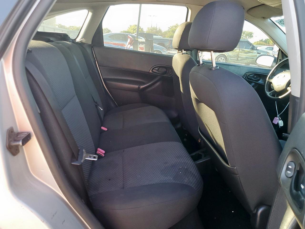 2007 Ford Focus Zx5 VIN: 1FAFP37N87W174937 Lot: 84542035