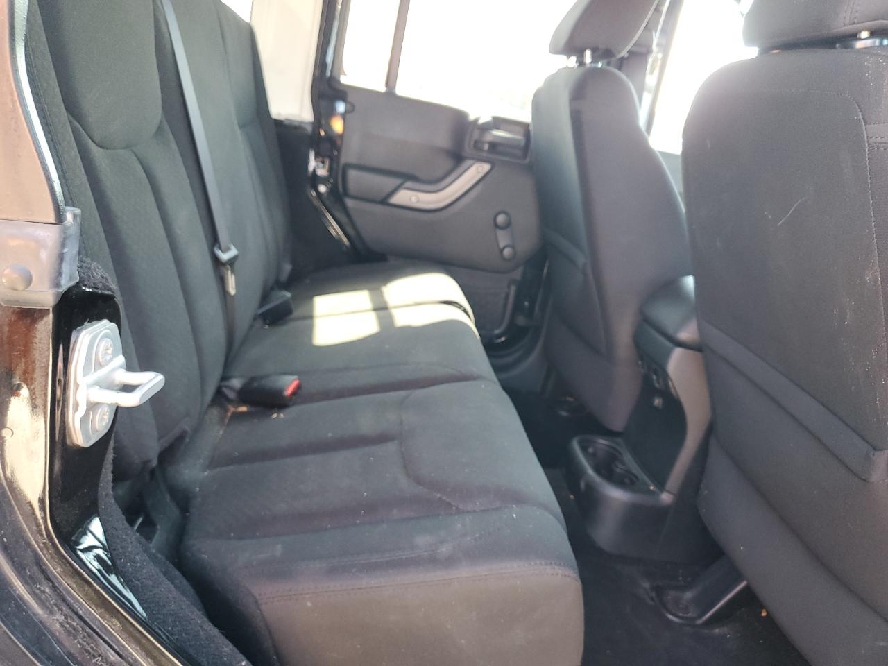 2015 Jeep Wrangler Unlimited Sport VIN: 1C4BJWDG8FL722016 Lot: 85511185