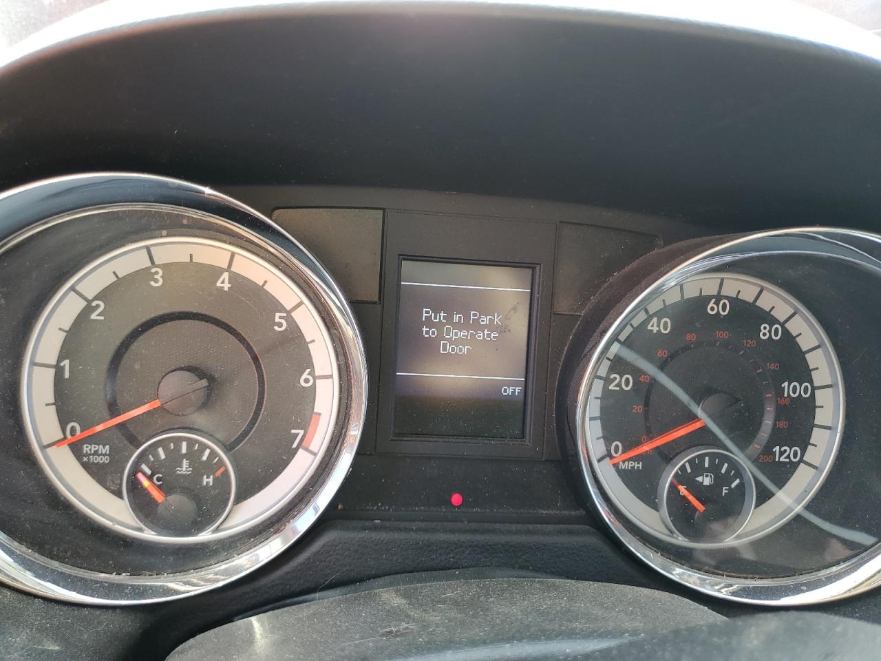 2011 Dodge Grand Caravan Crew VIN: 2D4RN5DG5BR646790 Lot: 82227525