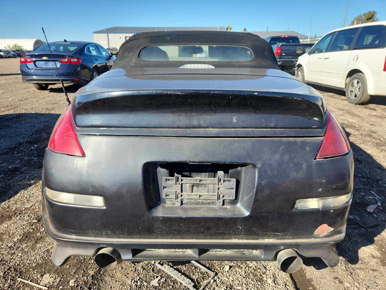 2005 Nissan 350Z Roadster VIN: JN1AZ36A75M751126 Lot: 82385105