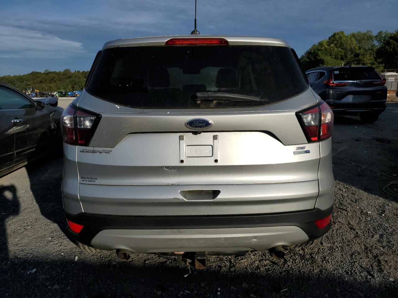 2017 Ford Escape Se VIN: 1FMCU9GD4HUE83913 Lot: 85348235